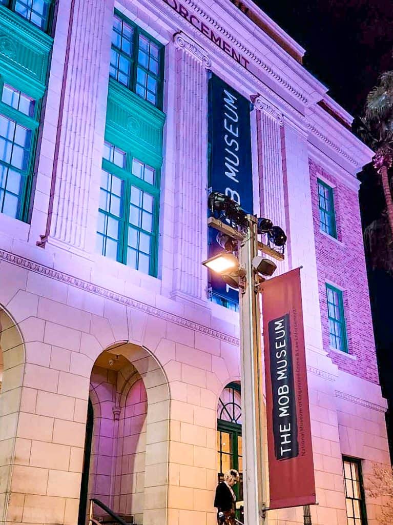 Las Vegas is renowned for its magnificent nighttime displays, with iconic buildings beautifully illuminated by an array of colorful lights. A must-see on any Las Vegas bucket list, witnessing these dazzling light shows has become
