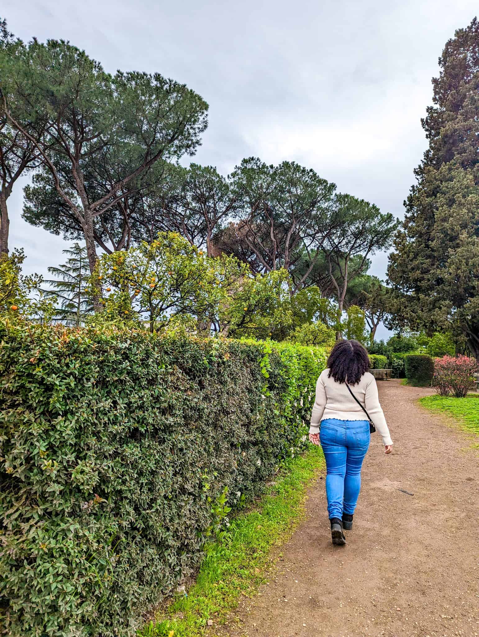 23 Awesome Ways On How To Document Your Travels